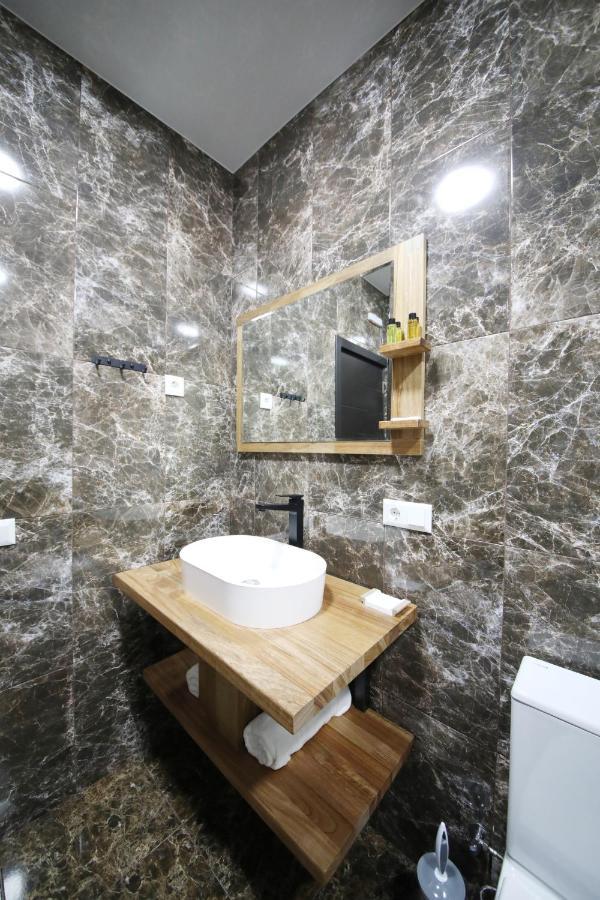 Hotel Panoramic Кутаїсі Екстер'єр фото
