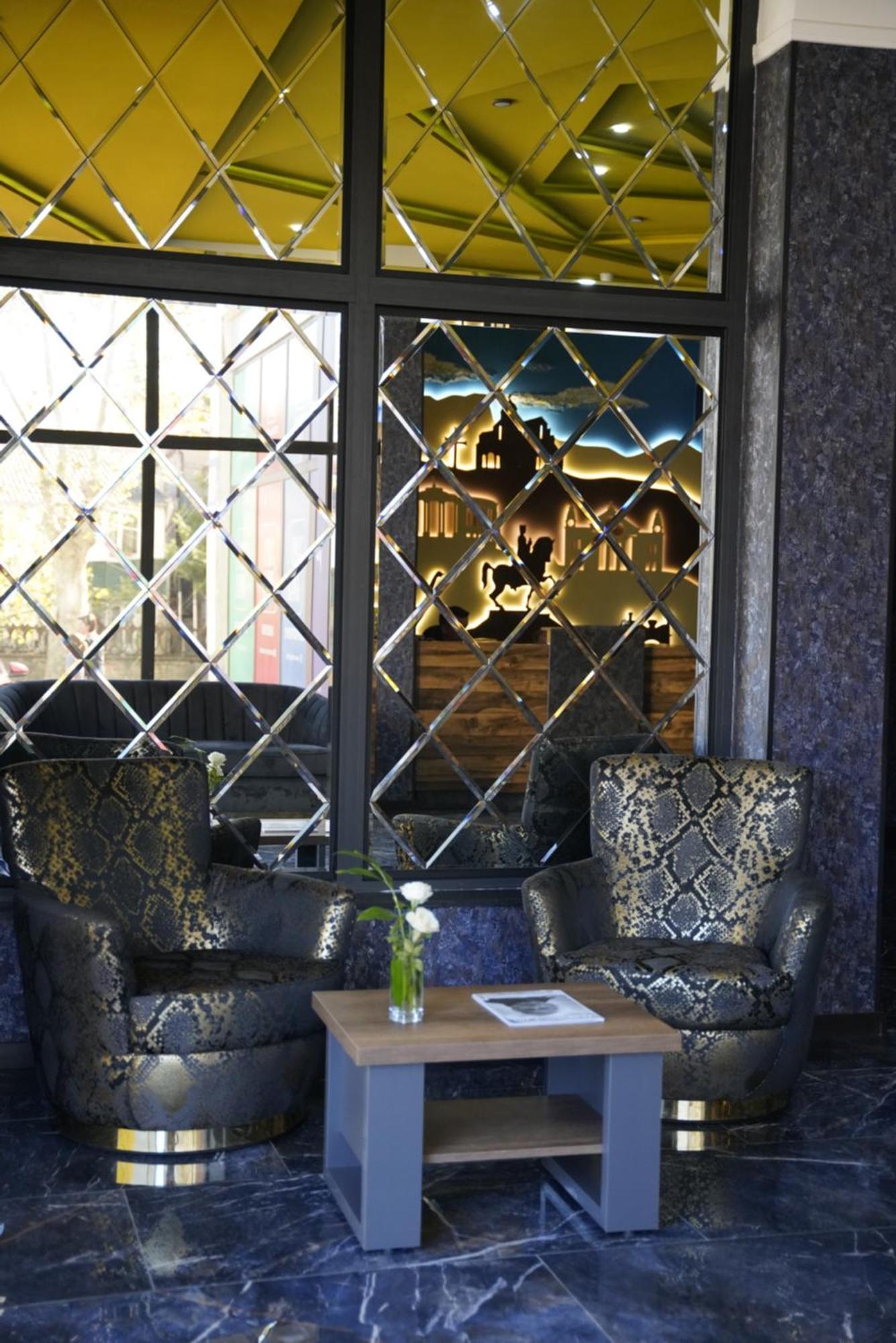 Hotel Panoramic Кутаїсі Екстер'єр фото